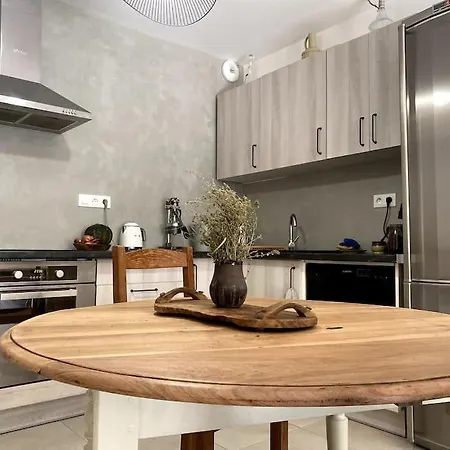 아파트 Bord De Mer, 2 알가졸라