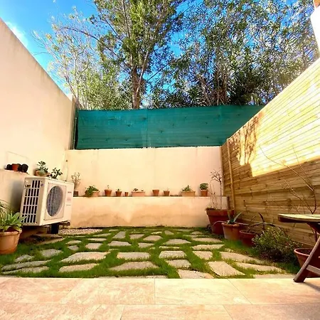 Apartment Bord De Mer, 2 *